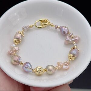 B54  Handmade Freshwater Baroque Pearl Bracelets